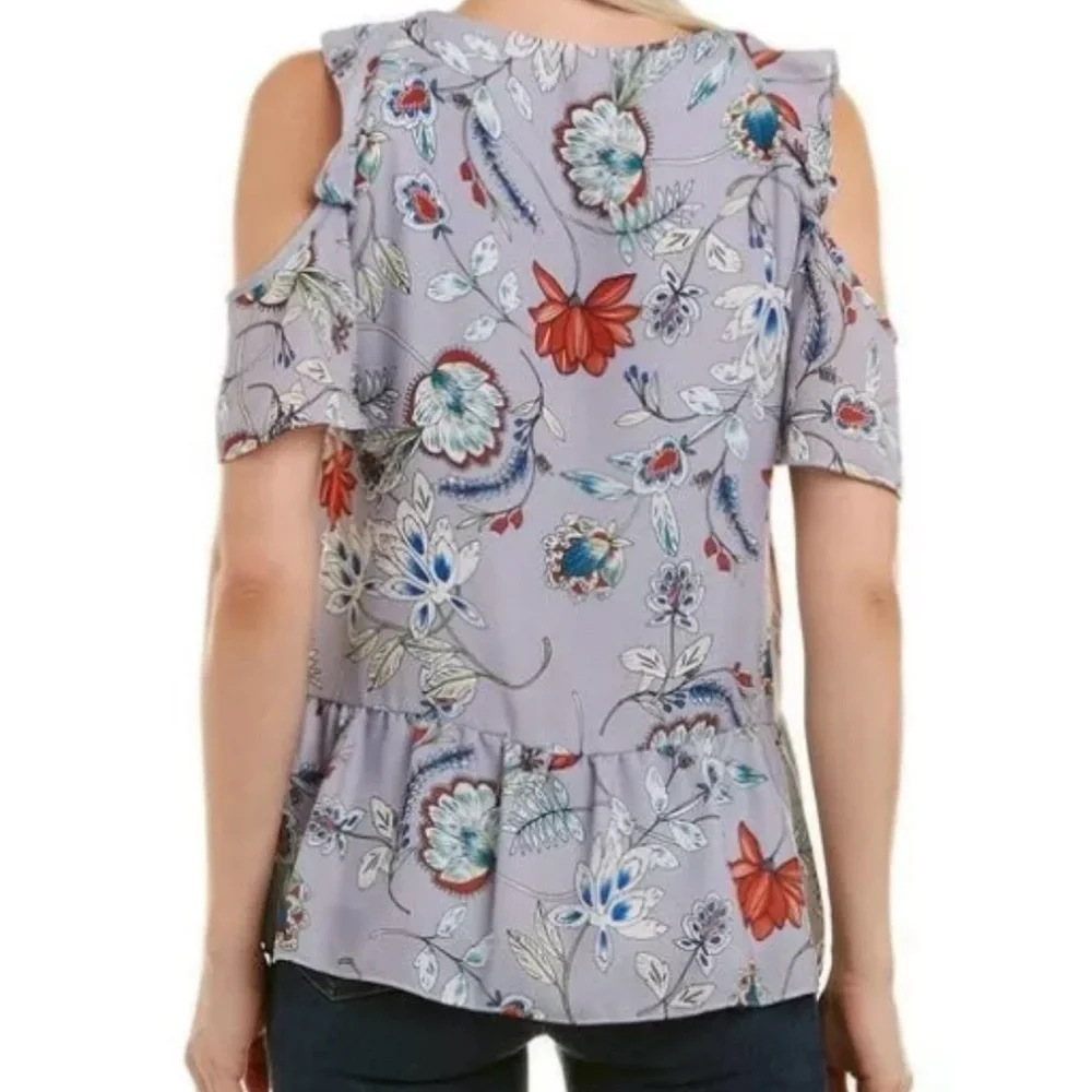 Parker Women Cold shoulder Peplum Ruffle Violet Garden Blouse Size Small NWT